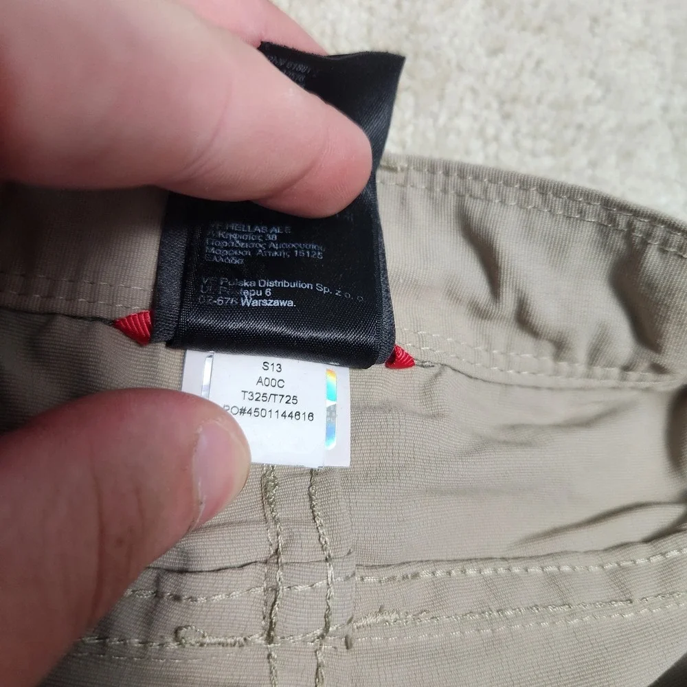 North Face Cargo Shorts Men XL‎ Elastic Waist Performance Nylon Hiking Beige